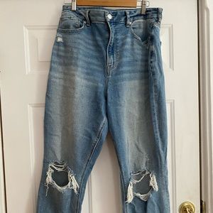 Curve love, straight legged, crop Jean